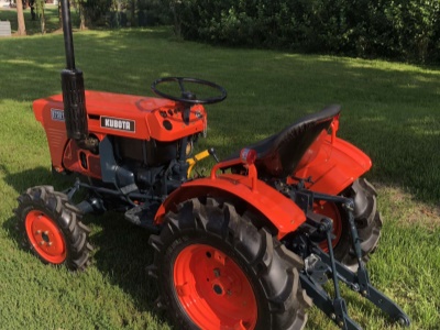 Malotraktor Kubota B 7001D